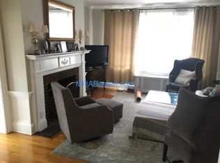 476 Jamaicaway APT B, Jamaica Plain, MA 02130