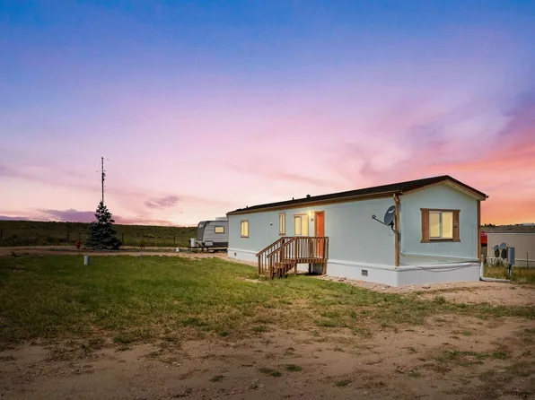 206 Antelope Ave, Burns, WY 82053