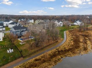 19414 Meadow Rue Ct, Hamel, MN 55340