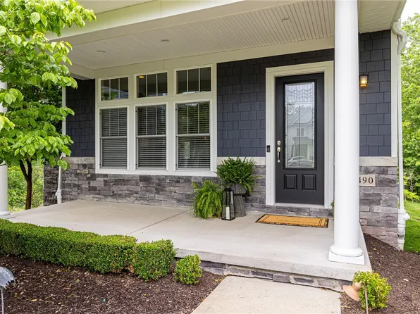 490 Bradley St, Pittsburgh, PA 15211