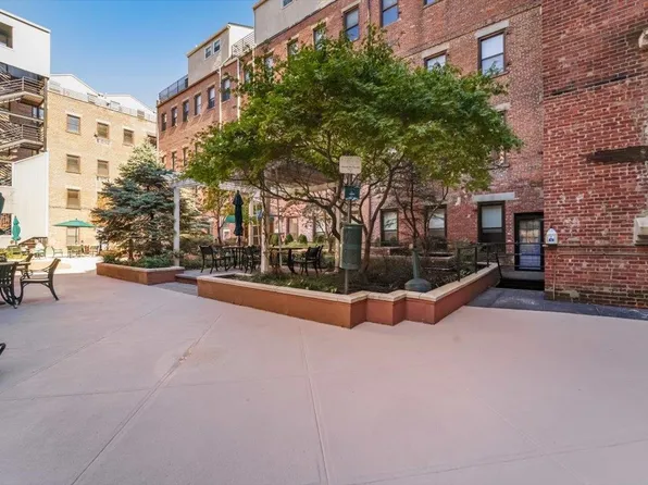 186 Wayne Street image 23 of 35