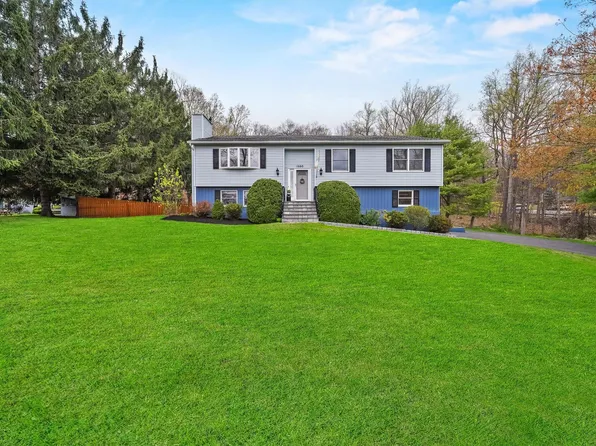 1550 Croton Lake Road, Yorktown Heights, NY 10598