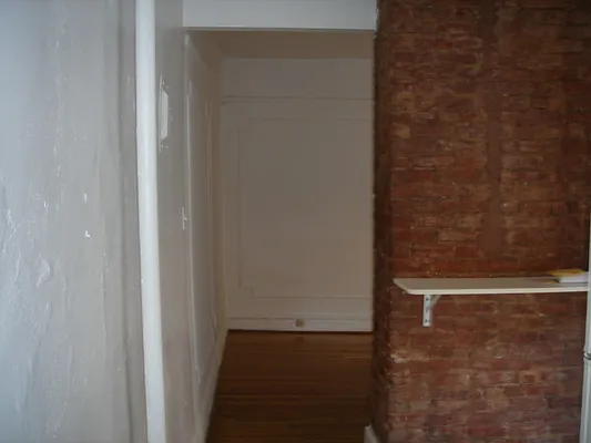 Rented by Chartwell Forest Hills Realty | media 8