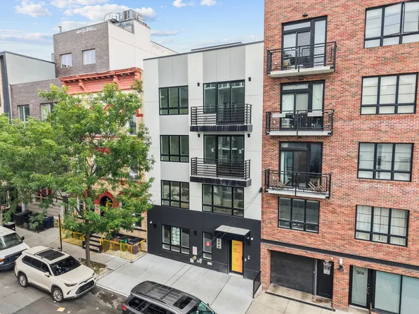 366 Harman Street image 17 of 20