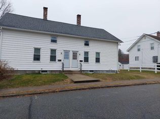 25 S B St, Taftville, CT 06380