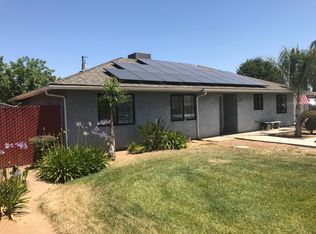 17347 Crescent Dr, Madera, CA 93638