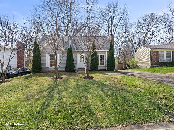3rd image of 6510 Daverman Ct