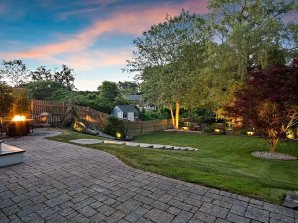 14 East St, Beverly, MA 01915