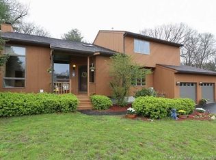 6 Radcliff Dr, Andover, MA 01810