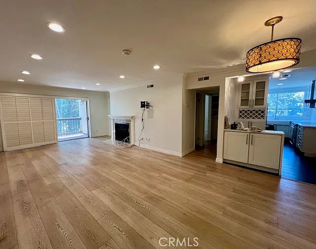 7210 Raintree Cir #210 — Photo 6