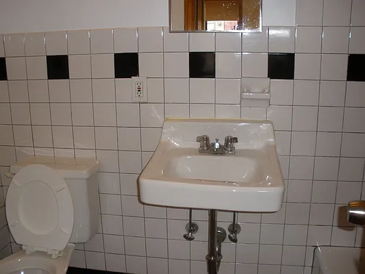 Rented by Ready Group | media 21