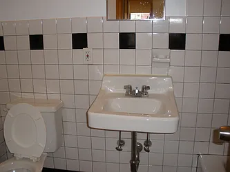 Rented by Ready Group