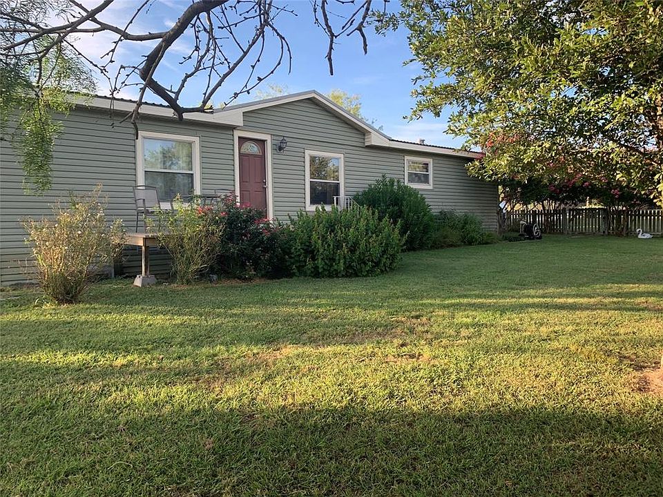 2nd image of 301 Marion Rd