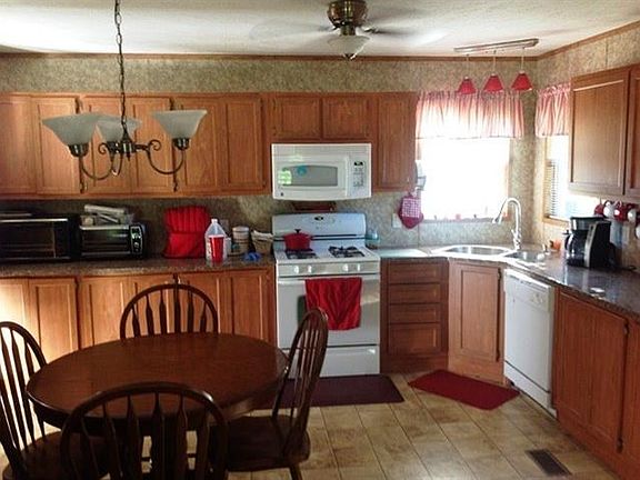 5th image of 7000 Holiday Ct
