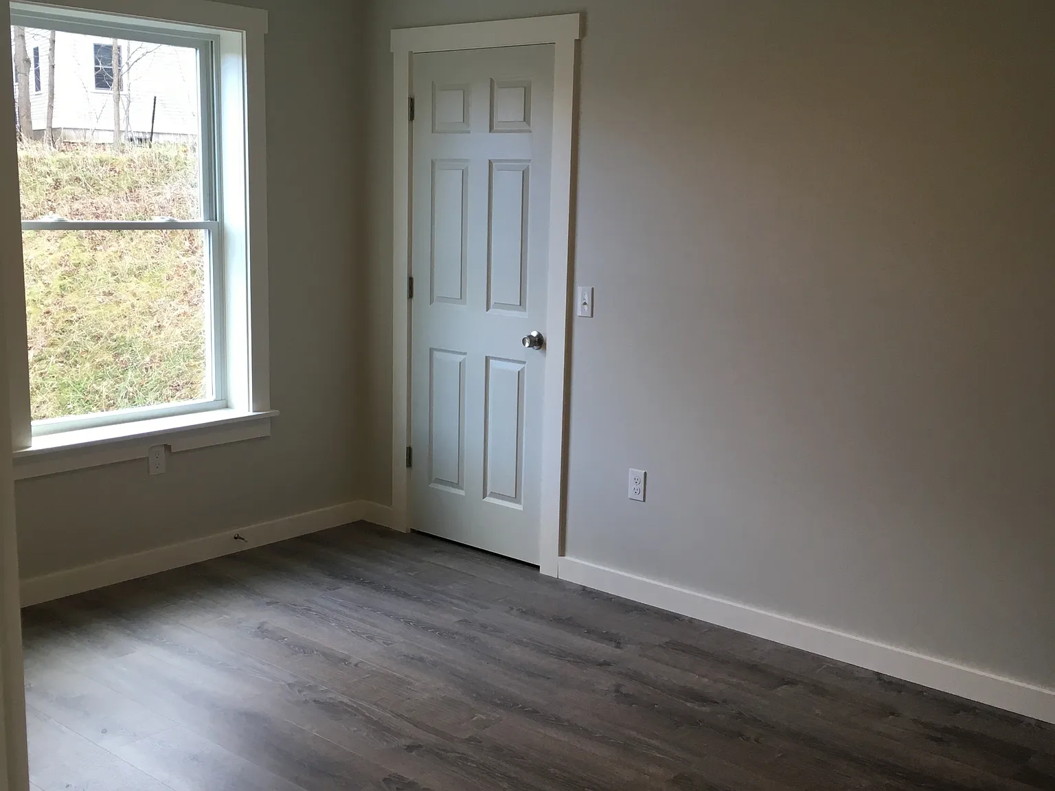 93 Riverview Apartment - 26 — Photo 2