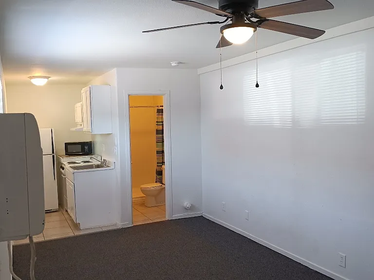 1704 Fairfield Ave #A — Photo 7