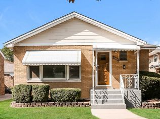 9016 W 22nd Pl #3, Riverside, IL 60546