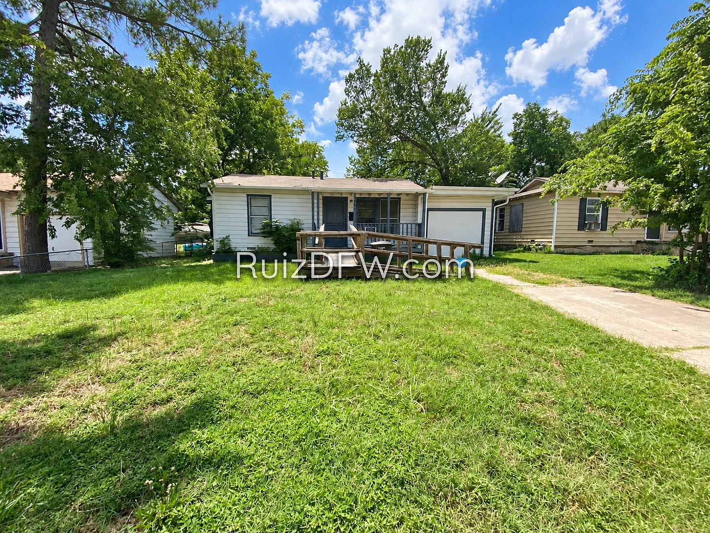 Single-Family Home Available! — Photo 2