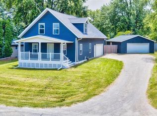 3815 F Ave NW, Cedar Rapids, IA 52405