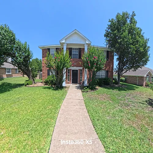 1209 Montclair Dr Photo 1