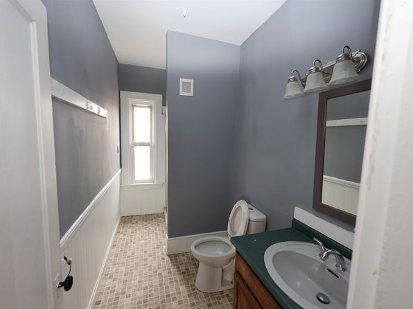 manchester-new-hampshire-74288034 picture