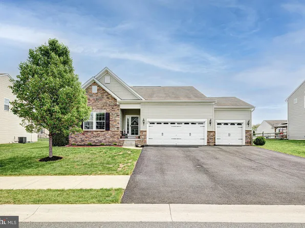 94 Stoney Creek Ln, Clayton, DE 19938