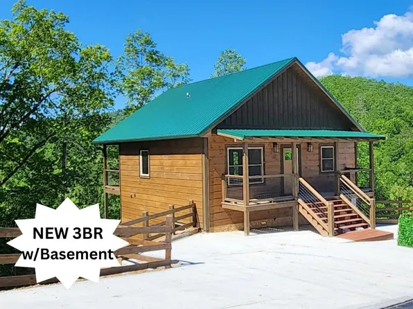 3272 Smoky Ridge Way, Sevierville, TN 37862