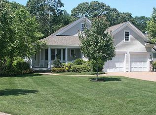 12 Newbury Dr, Westerly, RI 02891