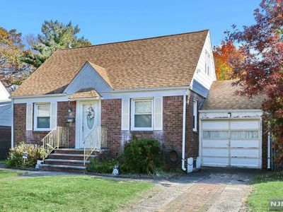 577 Mola Blvd, Elmwood Park, NJ, 07407