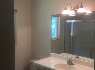 9849 Fair Rd, Strongsville, OH 44136