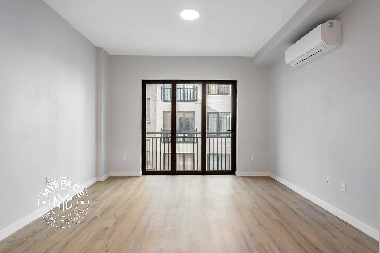219 Lenox Road — Photo 3