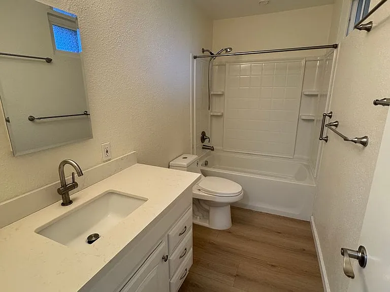 11170 Poplar St — Photo 7