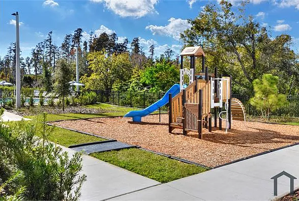 1 bed, 600 sqft, $1,446 — Photo 4