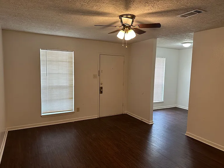 808 Concho Pl — Photo 3