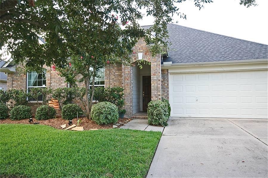 1st image of 1442 Sand Lake Ln