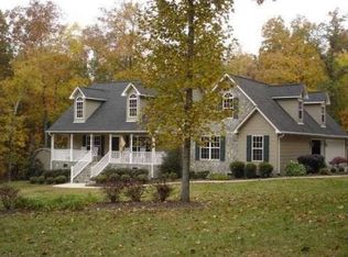 250 Saddletree Rd, Thomasville, NC 27360