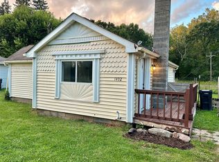 1492 Mason Rd, Howell, MI 48843