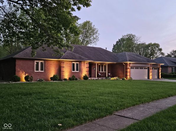1515 Renee Dr, Plainfield, IN 46168