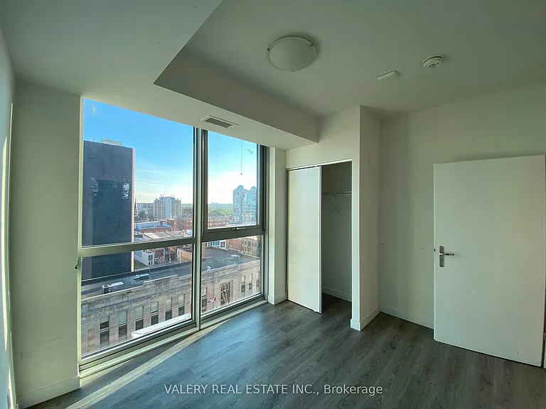 60 Frederick St #809 — Photo 3