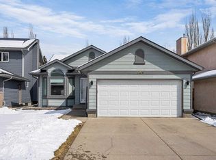 184 SW Sunmeadows Cres SE, Calgary, AB T2X3H1