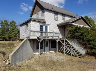 698 210th St, Fairview, KS 66425