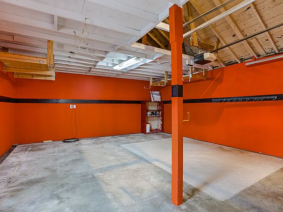 2nd image of 1311 S Pope Ave