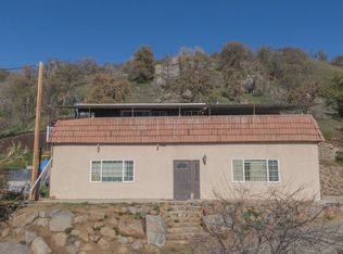 38068 Ruth Hill Rd, Squaw Valley, CA 93675