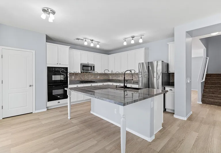 3448 E Merrill Ave — Photo 7