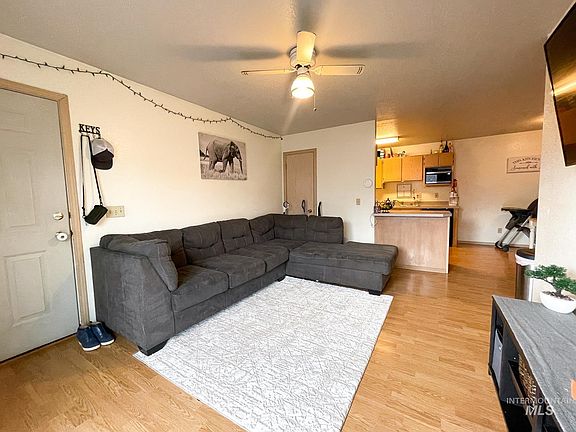 5th image of 1493 Northwood Dr APT 102
