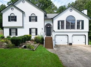 151 Springwater Trce, Woodstock, GA 30188