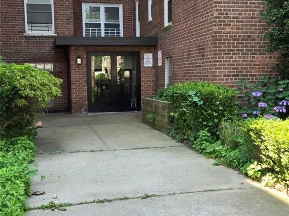 90 Union Street #6C, New Rochelle, NY 10805