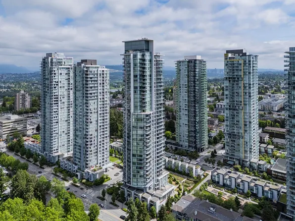 4900 Lennox Ln #4103, Burnaby, BC V5H 0G9