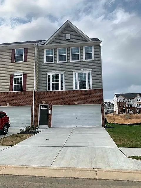 1st image of 514 View Point Way