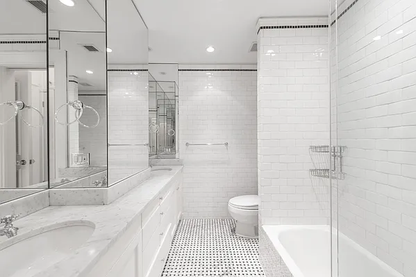 Rented by Compass | media 20